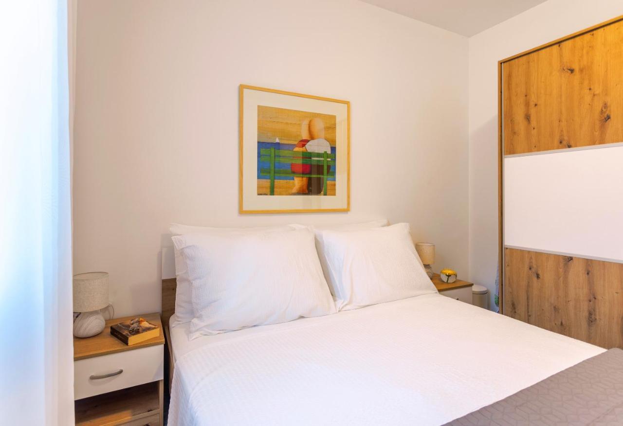 Apartman Olive Supetar Exterior photo